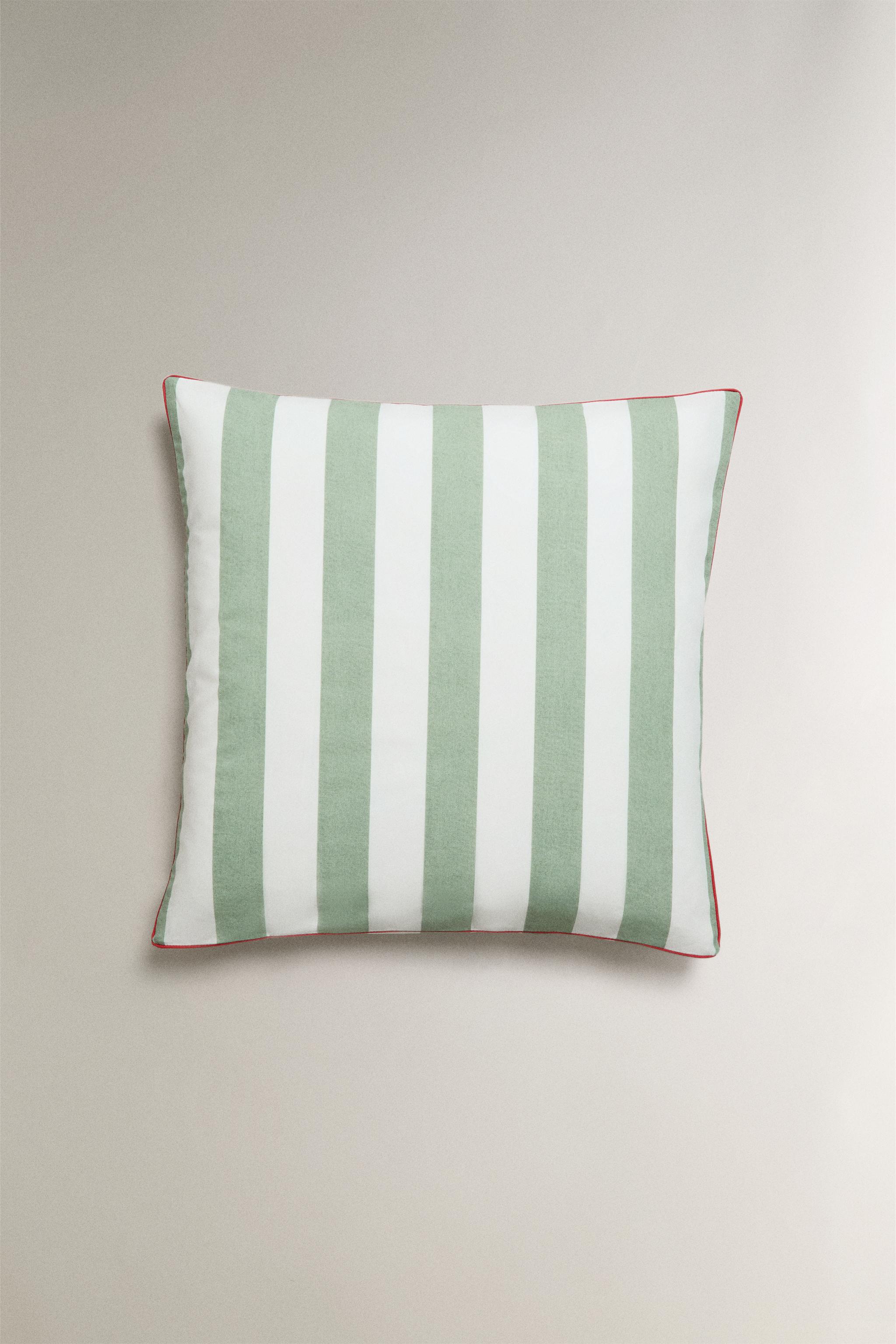 STRIPED FADED COTTON PILLOWCASE